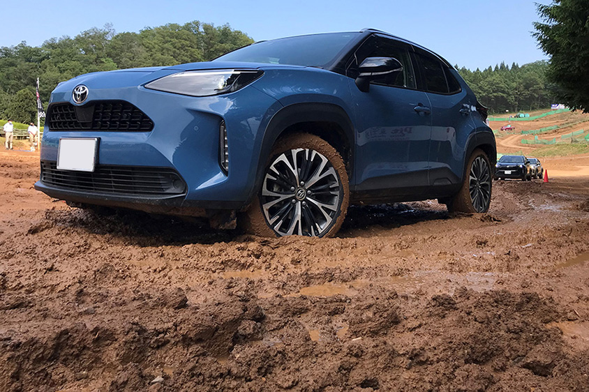 ヤリス クロス4wdのオフロード性能にびっくり 寺田昌弘連載コラム トヨタ自動車のクルマ情報サイト Gazoo ヤリス クロス4wdのオフロード性能にびっくり 寺田昌弘連載コラム トヨタ自動車のクルマ情報サイト Gazoo