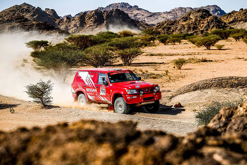 ELGH LARS EJE/ALEXANDER ELG組の日産パトロール