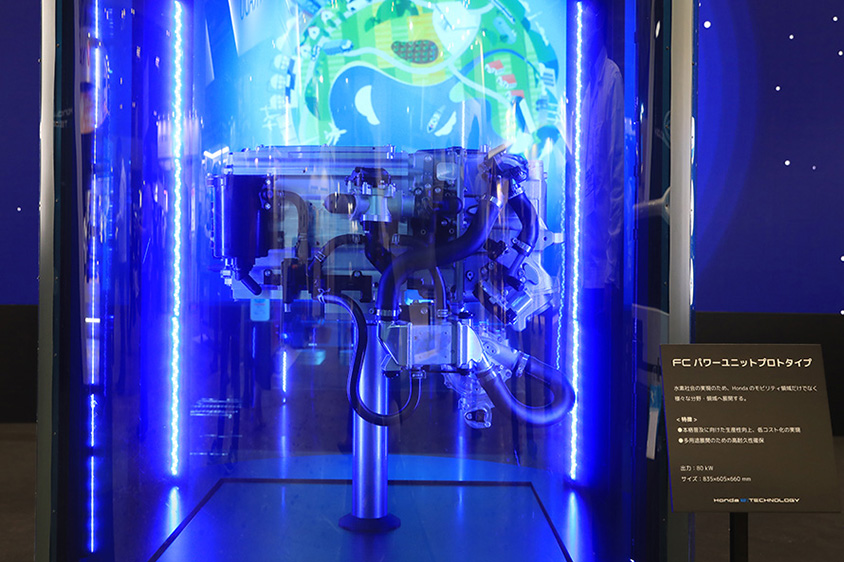 第18回 FC EXPO 水素・燃料電池展 GMと共同開発するFCパワーユニットプロトタイプ