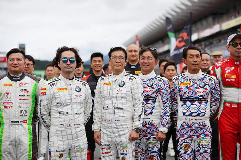 木下隆之選手、砂子塾長と同じチームで走る