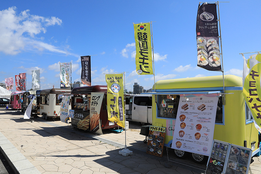 笑顔のために、車好きがマッシブなキッチントレーラーを四駆でけん引…寺田昌弘連載コラム | クルマ情報サイトｰGAZOO.com