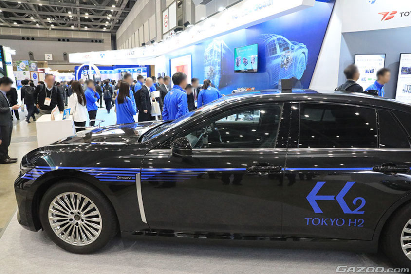 トヨタ_クラウンFCEV