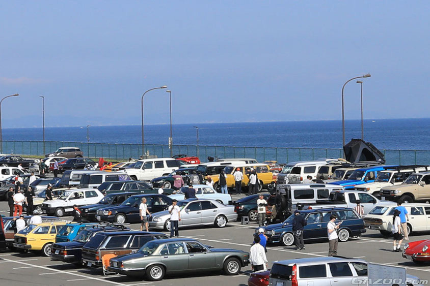 ROMANTIC CARSの様子2