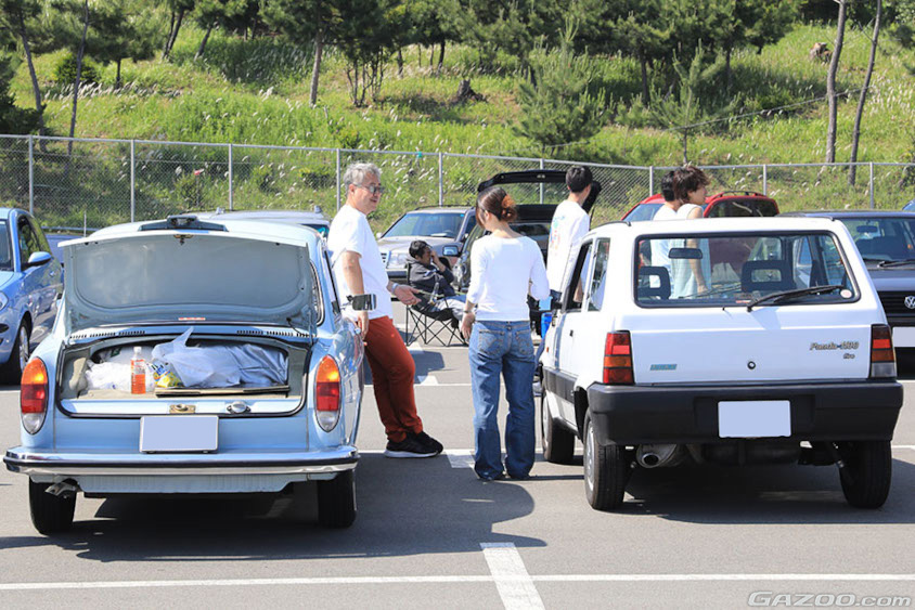オーナー同士の交流@ ROMANTIC CARS