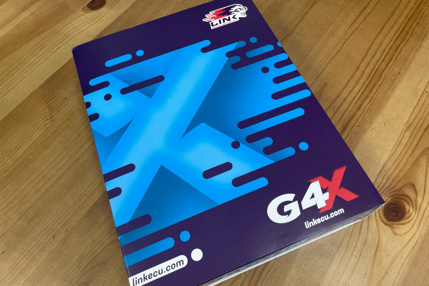 「LINK」（リンク）コンピューター