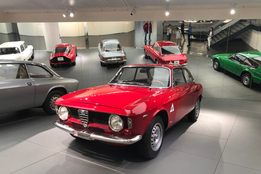 アルファロメオのジュリアGTA