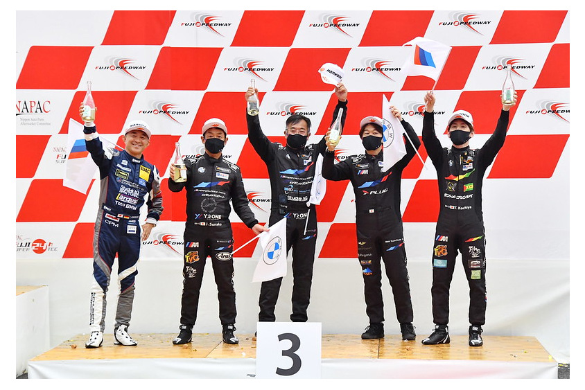 チーム・スタディ BMW M2 CS Racingは3位フィニッシュで表彰台に登壇