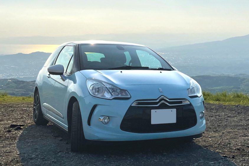 シトロエン・DS3のフロントビュー
