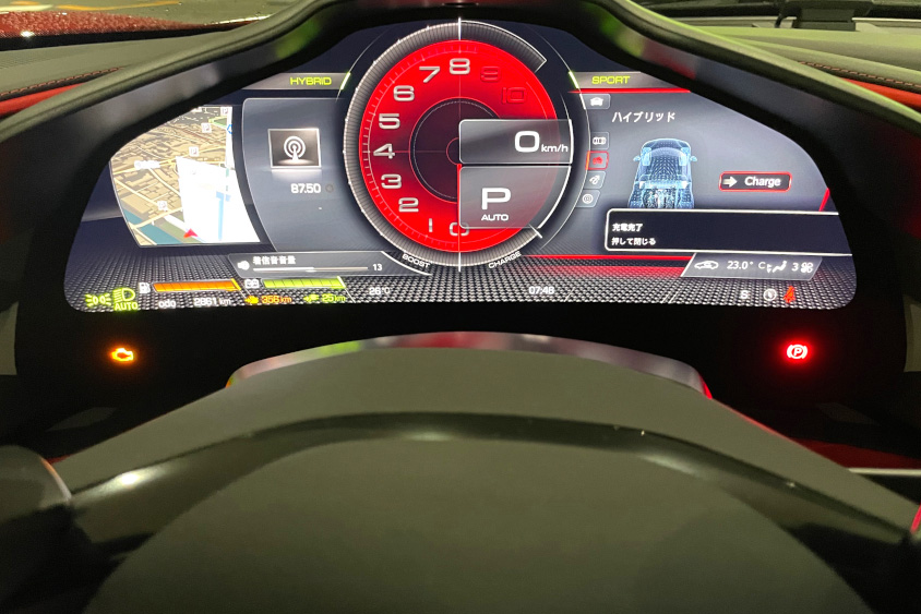 フェラーリ・Ferrari 296GTBのメーターのモニター