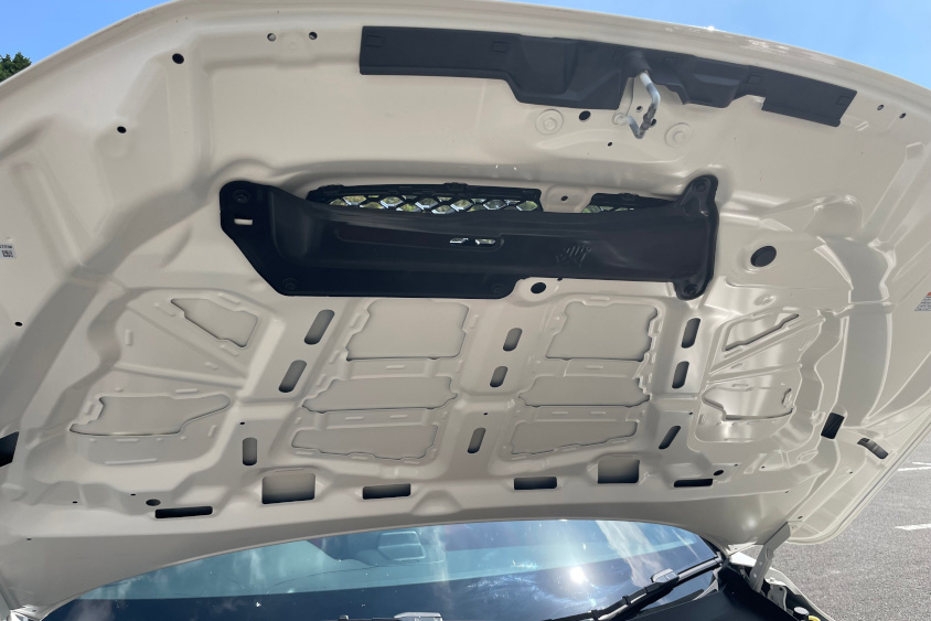 ホンダ・シビック タイプRのボンネット内側