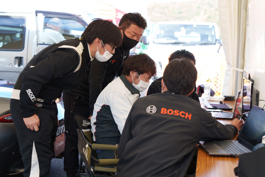 「DSC-TRACK CONCEPT」ロードスターの開発風景