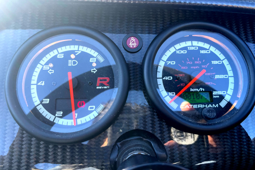 ケータハム・Seven170のメーター