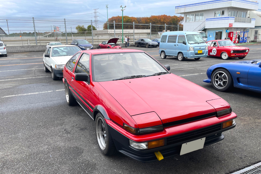 トヨタ・スプリンタートレノ（AE86）