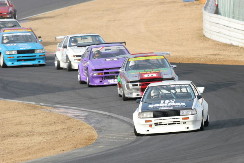 AE86 筑波N2決戦の走行シーン