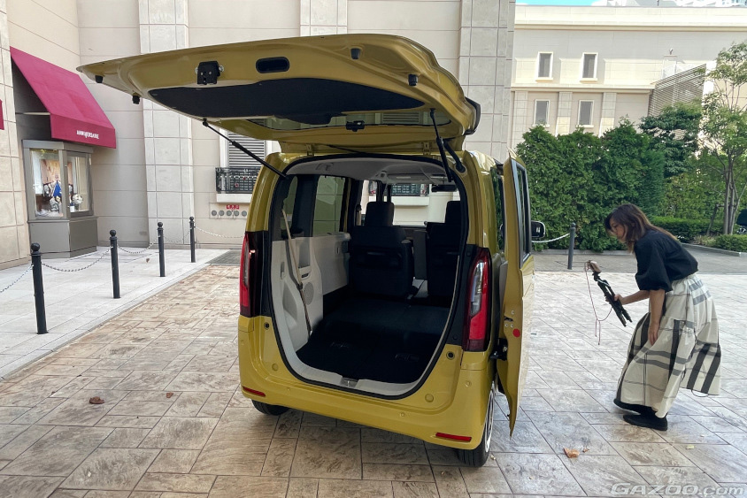 通常のホンダ N-BOX