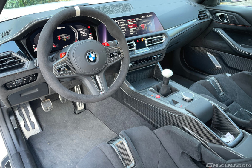 BMW 3.0CSLの運転席