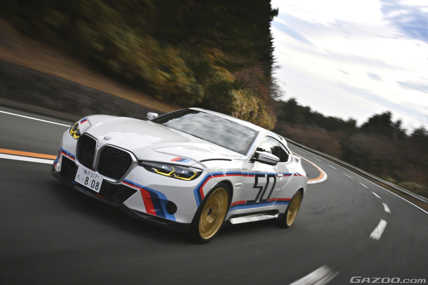 BMW・3.0CSLの走行シーン