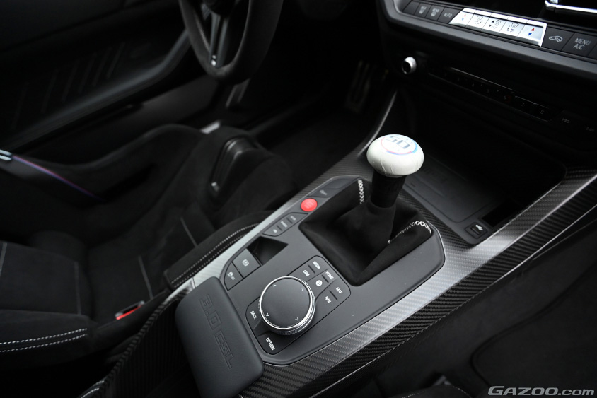 BMW・3.0CSLのシフト