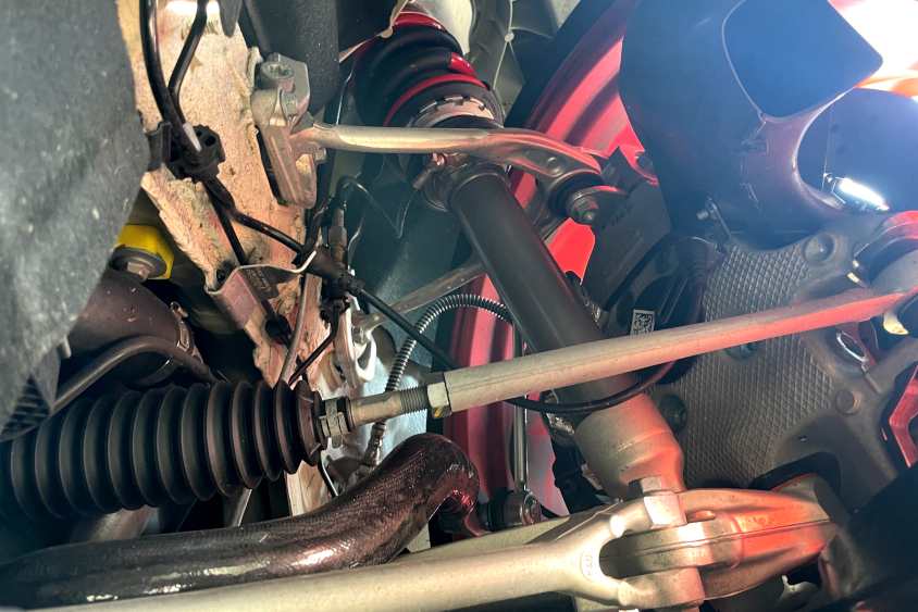 ポルシェ 911 GT3 RSのダブルウィッシュボーンになったサスペンション