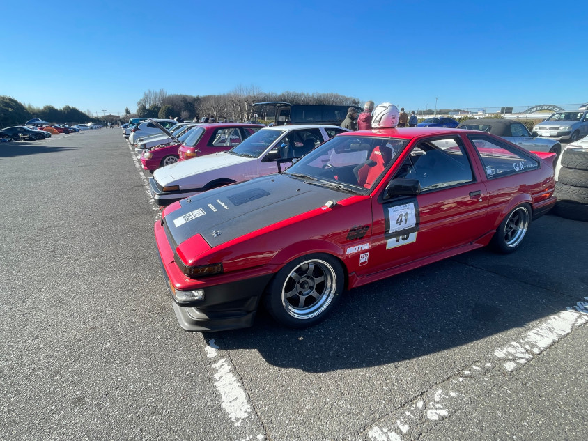 「ボロはち倶楽部 走行会」の参加車両