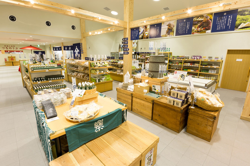 「むらちゃプリン」は道の駅「お茶の京都 みなみやましろ村」内の「のもん市場」で販売。