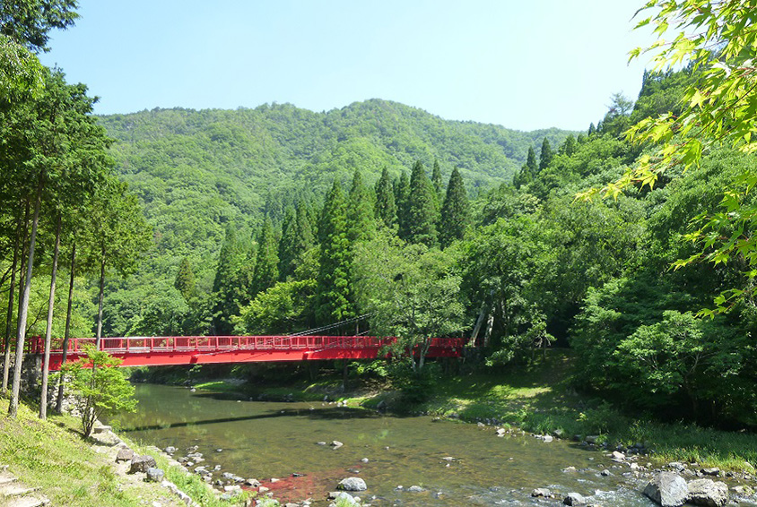 水辺の散策や川遊びを楽しもう！宇甘渓自然公園へドライブ 岡山県吉備