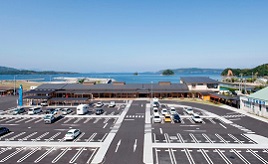 町のシンボル・鹿島を望む絶景レストラン！道の駅発祥の地へドライブ　山口県阿武町
