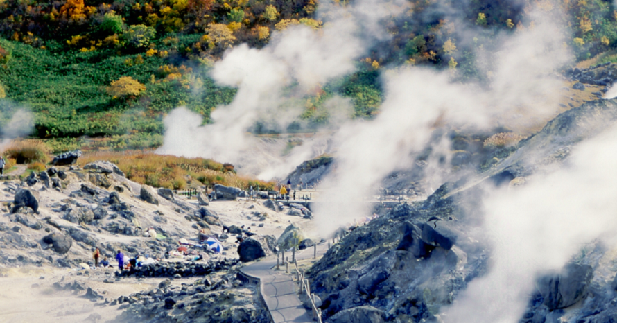 大自然のパワーを実感！全国各地から湯治客が訪れる、効能あふれる玉川
