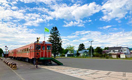 道北の夏を楽しもう！にぎわいの広場のうどん祭りや絶品フレンチレストランへドライブ　北海道下川町