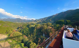 天孫降臨の地！絶景を走るスーパーカートや神話の舞台となった神社へドライブ　宮崎県高千穂町