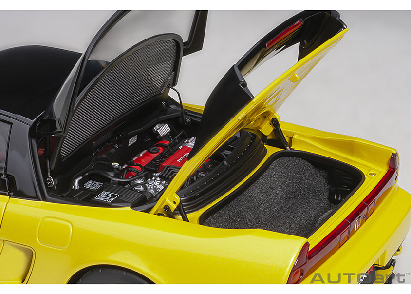 ミニカー】ホンダ NSX-R通称「02R」 3.2L V6VTECエンジン搭載 | クルマ