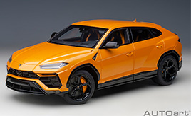 【ミニカー】ランボルギーニ ウルス　自由の真髄を体現したオールラウンド・スーパースポーツカー