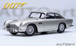 【ミニカー】007ゴールドフィンガーのボンドカーを忠実に再現 「アストンマーチン DB5」