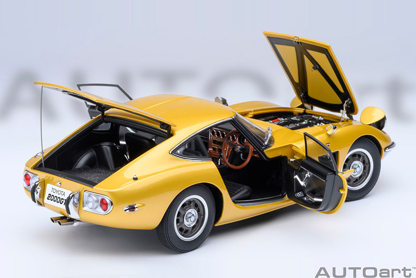 1/10スケール　2000GT 【最終値下げ】 要望殺到で奇跡の復活！ 1/10スケールで組み立てる『トヨタ 2000GT』が