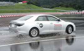 Toyota Racing Driver Meeting Special　あこがれのプロドライバーからプロの技を学ぶ