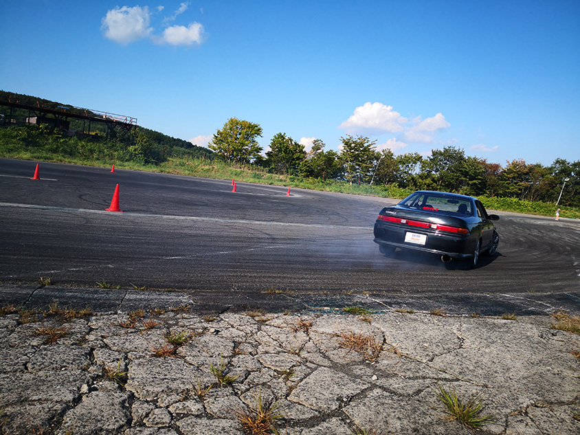 チームオレンジ ドリフトスクールドリ小屋 ドリフト派だけでなくグリップ走行派も楽しめる トヨタ自動車のクルマ情報サイト Gazoo チームオレンジ ドリフトスクールドリ小屋 ドリフト派だけでなくグリップ走行派も楽しめる トヨタ自動車のクルマ情報サイト Gazoo