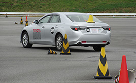 運転が上手くなりたい！スポーツドライビングスクールを紹介