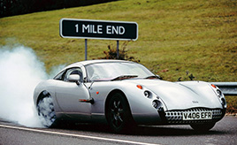 【連載全14話】第13話 TVRタスカン スピードシックス・・・軽さが走りに生きている！ FRPボディーの名車特集