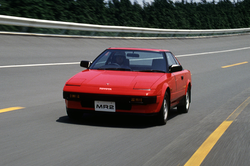 生きのいいスポーツカー 初代トヨタMR2・・・懐かしの名車をプレイ