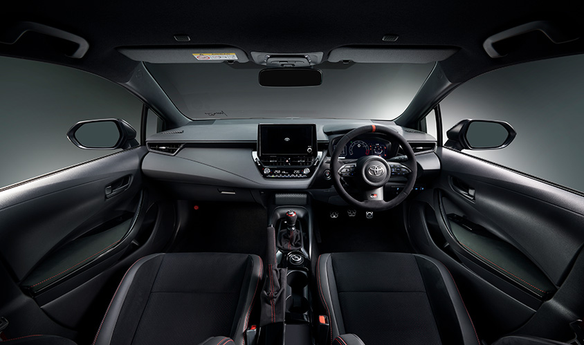 GRカローラ モリゾウエディション インパネ