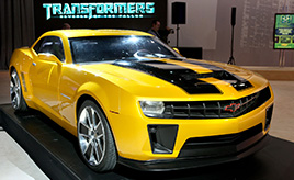 【GAZOO車クイズ Q.172】「シボレー・カマロ」がロボット生命体に変身して戦うSFアクション映画のタイトルは？