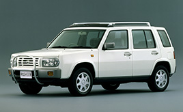 【GAZOO車クイズ Q.180】「日産ラシーン」のCMにイメージキャラクターとして登場したマンガのキャラクターは？