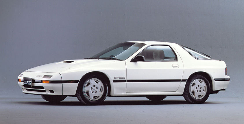 人気を確立しバリエーション拡大で飛躍 2代目サバンナRX-7・・・懐かし