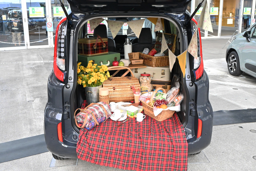 新型シエンタでピクニックに行ったイメージ