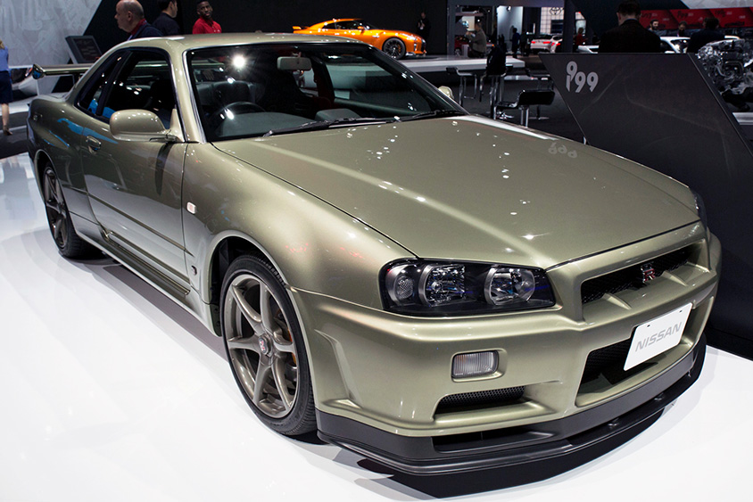 今も信奉される第2世代GT-Rの集大成 R34型日産スカイラインGT-R