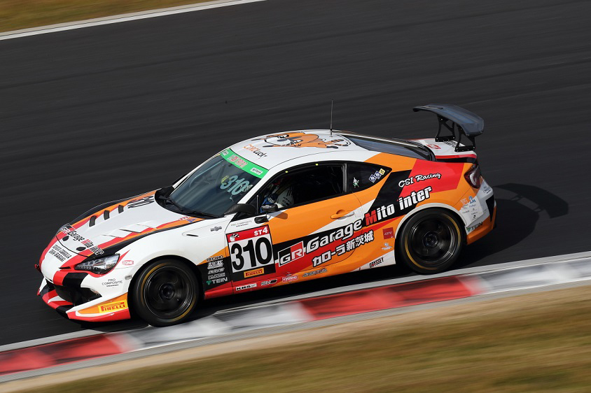 GR Garage水戸インターGR86（ST-4クラス）