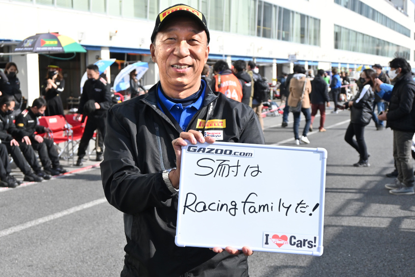 S耐フォトダイアリー】潜入！「S耐TV」。愛情たっぷりなレースのライブ