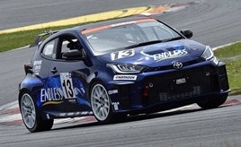 13号車 ENDLESS　GRヤリス