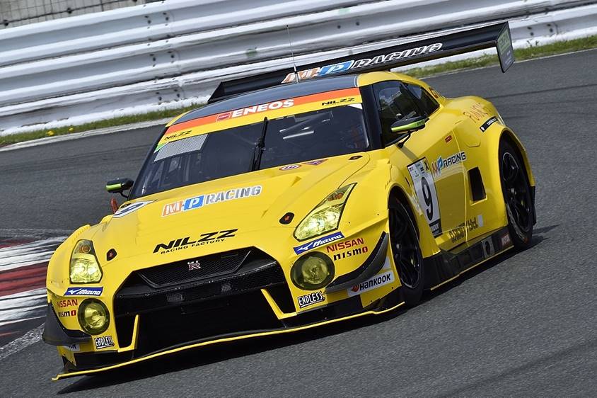 9号車　MP Racing GT-R