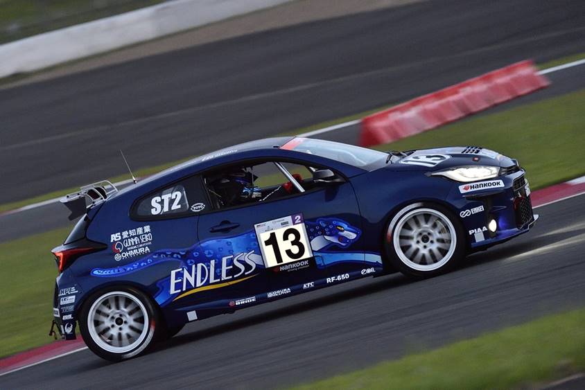 13号車 ENDLESS　GRヤリス